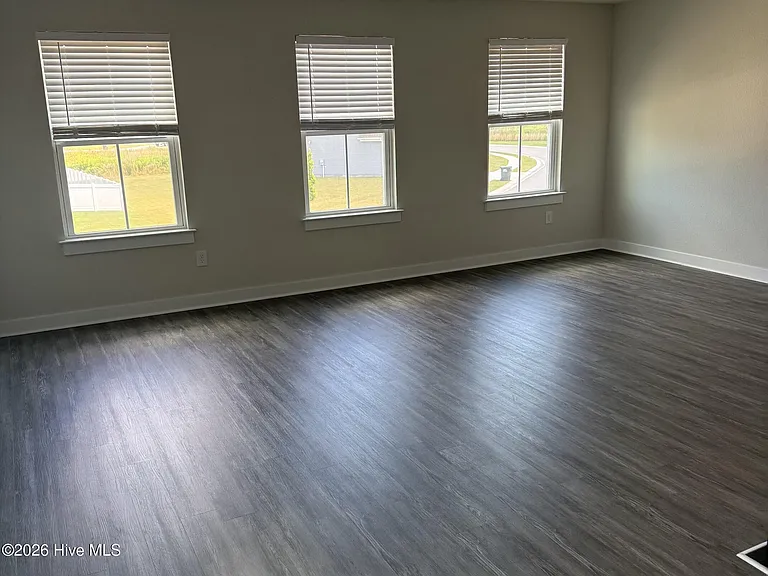 407 Green Lake Rd — Photo 14