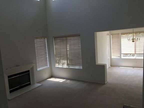 2nd image of 450 Orange Blossom Ln