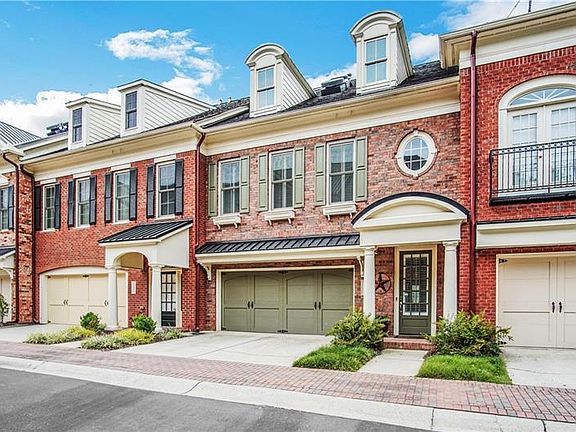 5th image of 2250 Edgartown Ln SE #2
