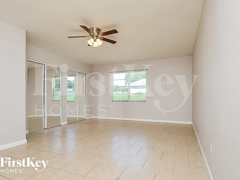 1715 Lake Shipp Dr N — Photo 6