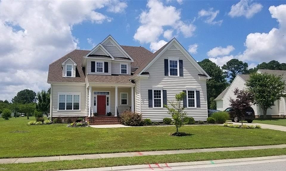 Welcome Home ! First Floor Master Suite ! Come to see this lovely home today !