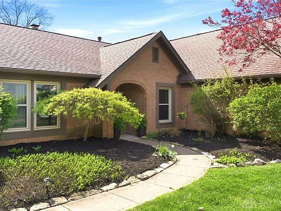 2nd image of 3955 Maple Grove Ln