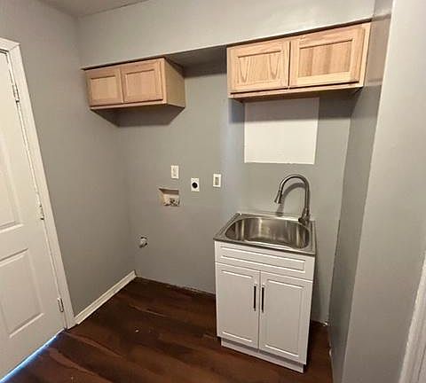 2nd image of 799 Mississippi Blvd APT 5