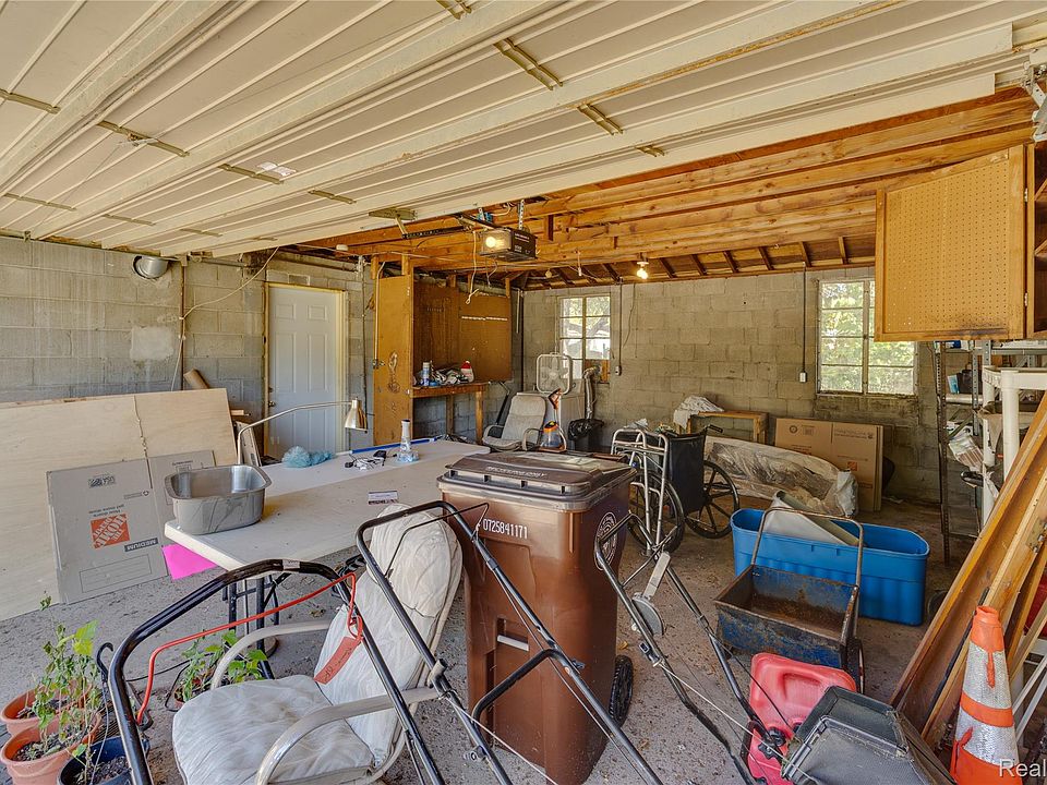 13325 Helen St, photo 20