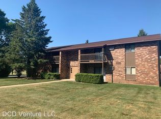 445 Laverne Dr APT 7, Green Bay, WI 54311