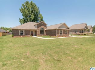 27758 Eastland Dr, Harvest, AL 35749