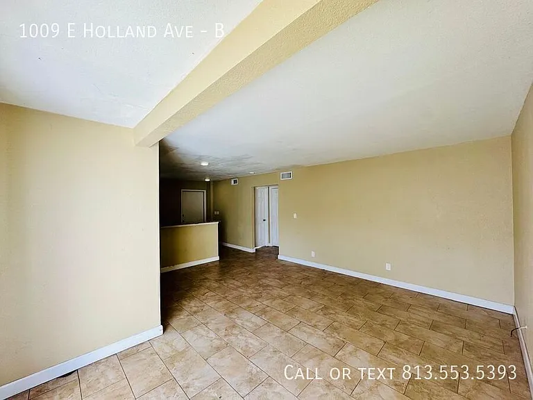 1009 E Holland Ave #B — Photo 4