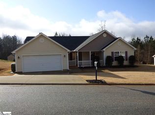 117 Care Ln, Greer, SC 29651
