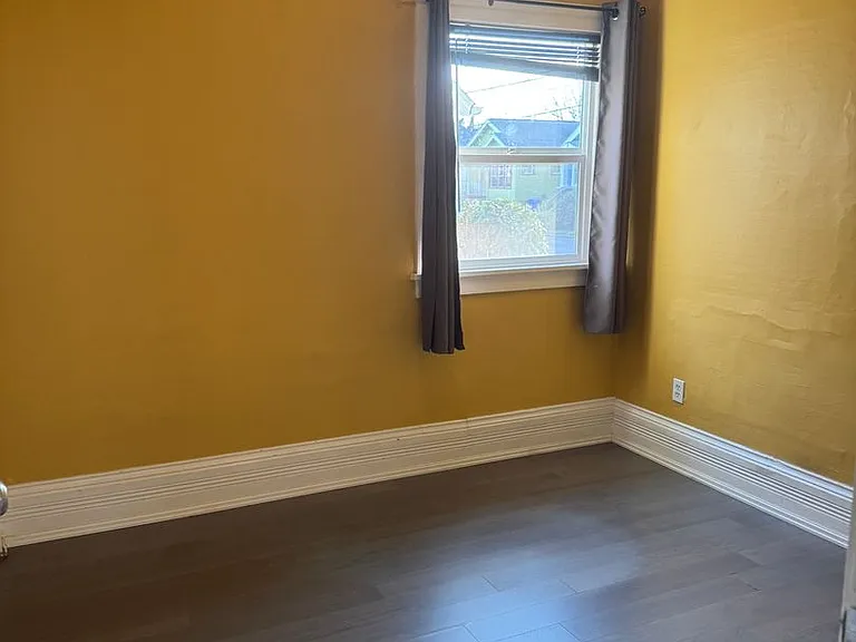 2216 SE 43rd Ave — Photo 14