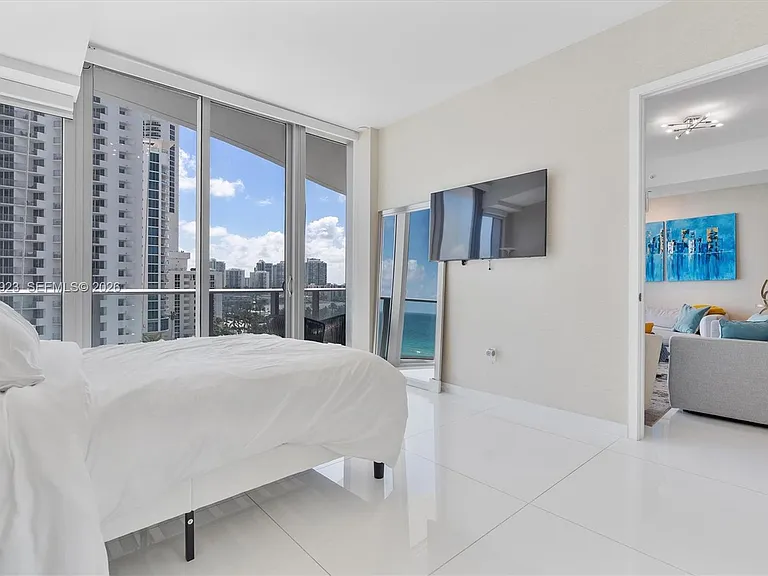 17475 Collins Ave #503 — Photo 35