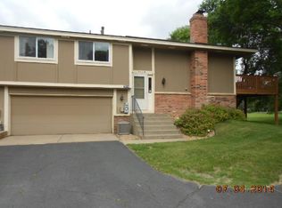 7614 Zinnia Way N, Maple Grove, MN 55311