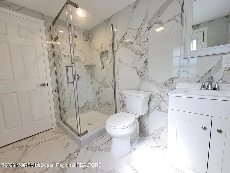 1 Half Robin Dr — Photo 13