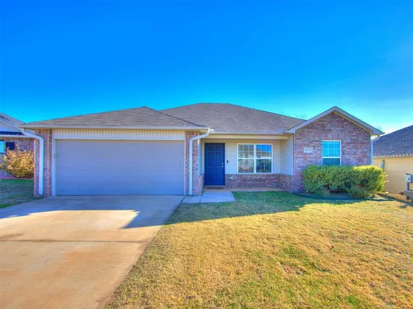 1013 Amethyst St, Noble, OK 73068