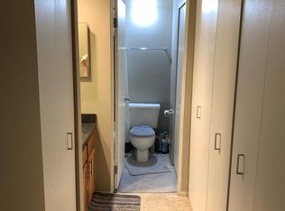 1351 N Wells St #D200, Chicago, IL 60610