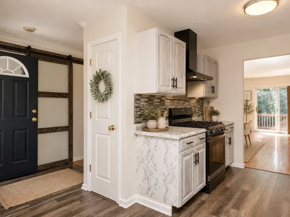 911 Thayer St Unit 911, Abington, MA 02351