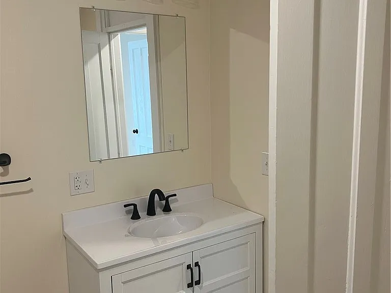 8987 Jackson St — Photo 11