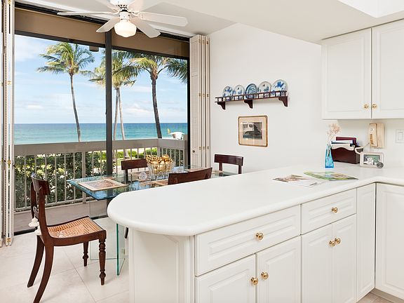 3rd image of 330 S Ocean Blvd #24