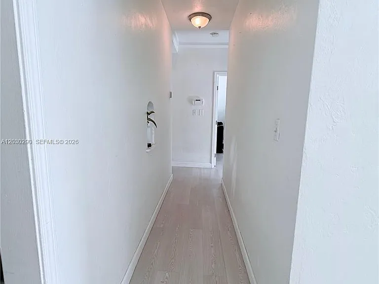 9021 N Miami Ave — Photo 12