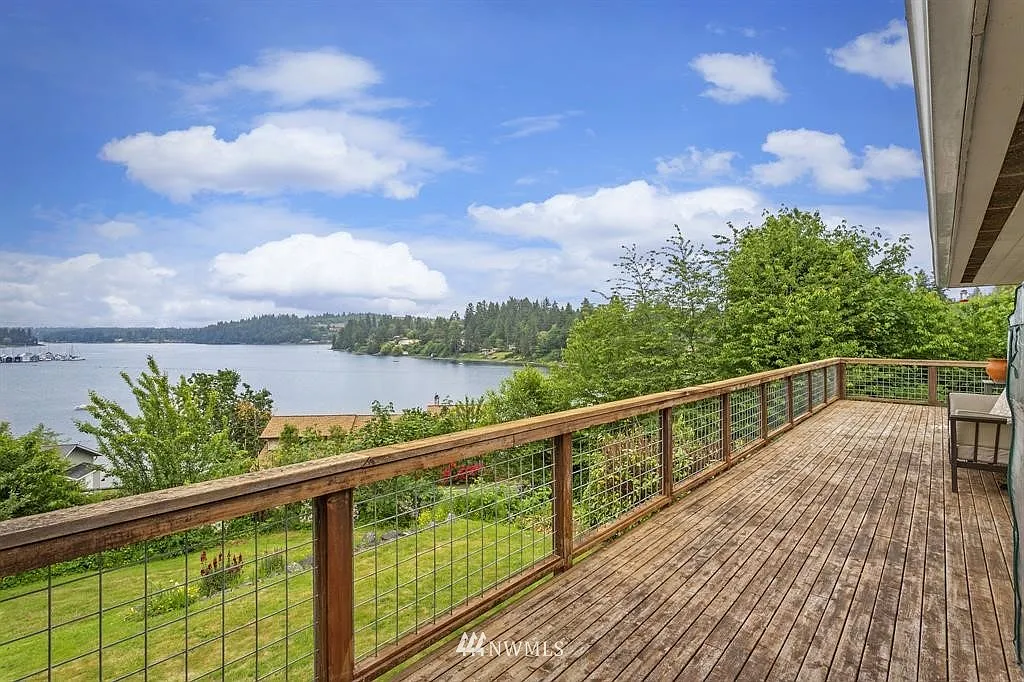 3524 Cartier Drive photo 1