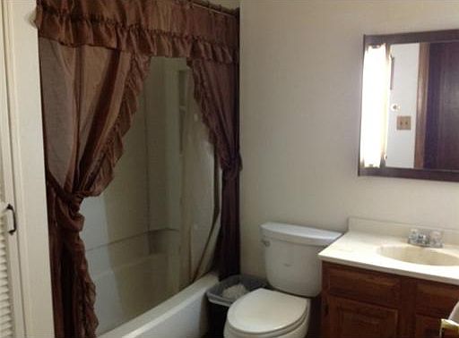 5th image of 2725 Koehler Ave