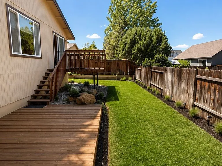 2218 NE Carrie Ln — Photo 14