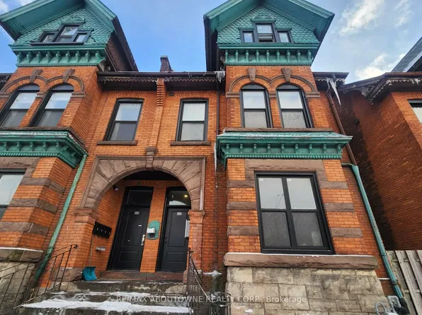 498 Main St E #2, Hamilton, ON L8N 1K7