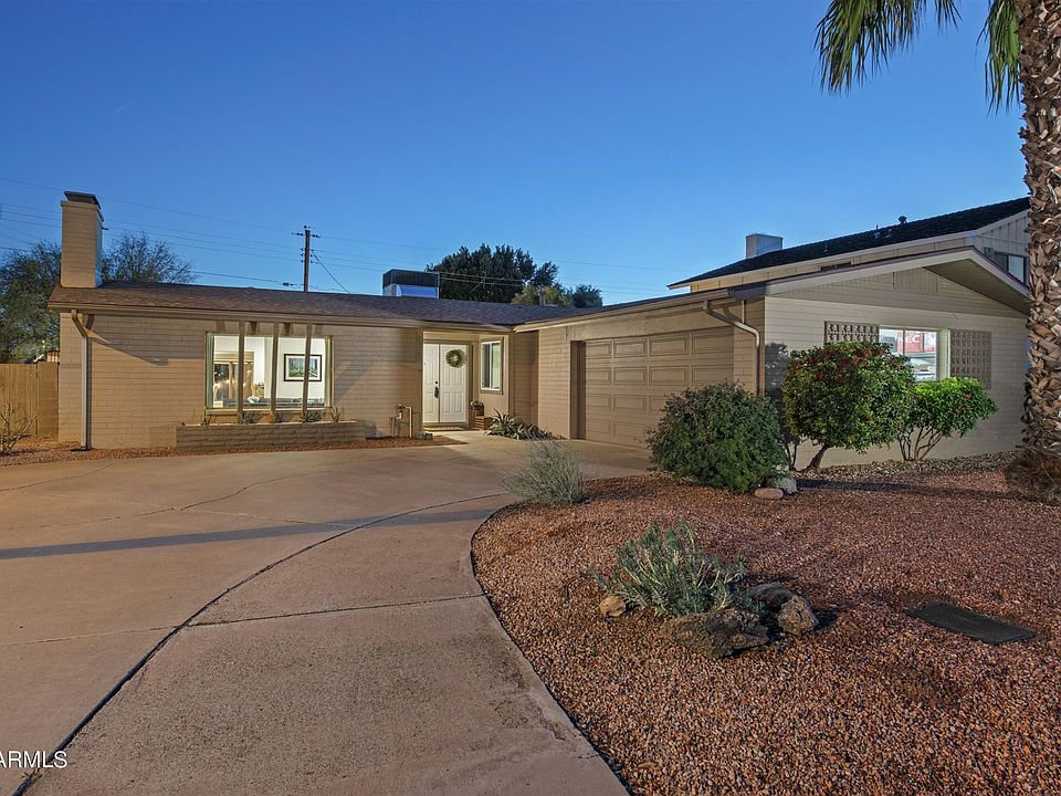 1st image of 8555 E Rose Ln