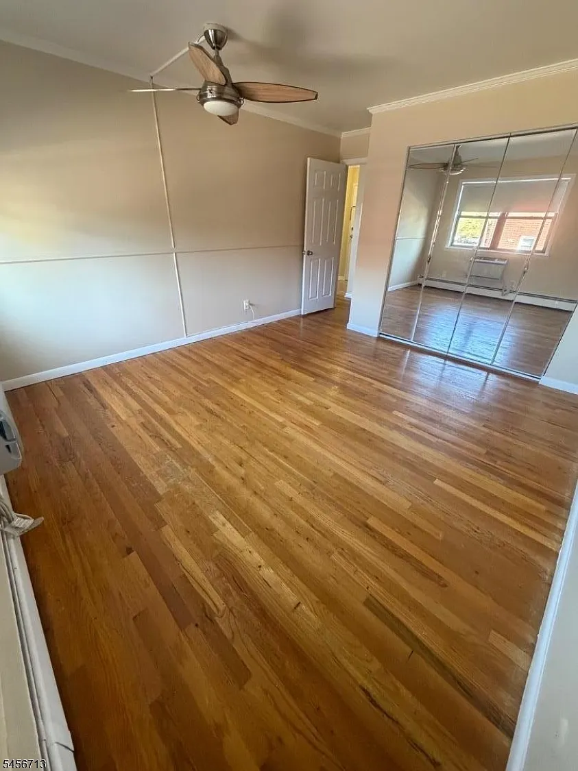 1 bed, 1.0 bath, $1,950 — Photo 3