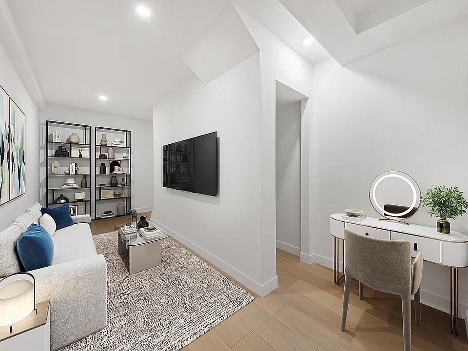 1st image of 24 E 38th St #4D