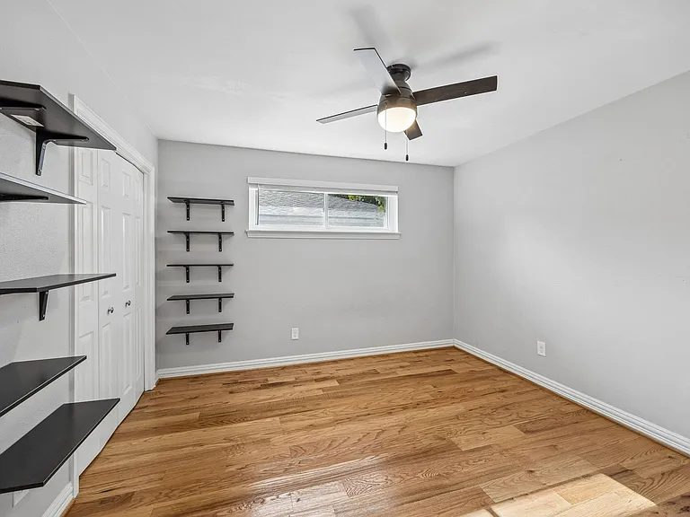 2223 Freeland Way — Photo 6