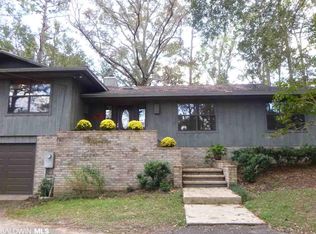 637 Ridgewood Dr, Daphne, AL 36526