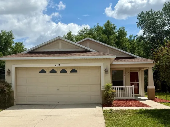 4316 Old Waverly Ct, Zephyrhills, FL 33543