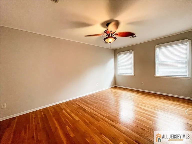 2105 Saint Georges Ave #2F — Photo 12