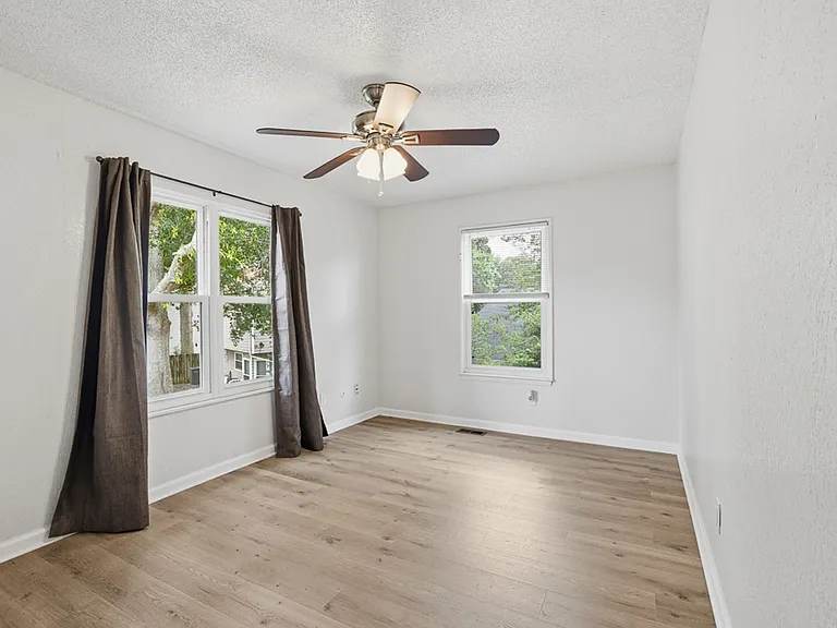 3856 Forestwood Ct — Photo 26