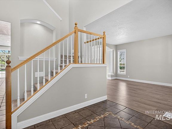 5th image of 12935 N Schicks Ridge Rd
