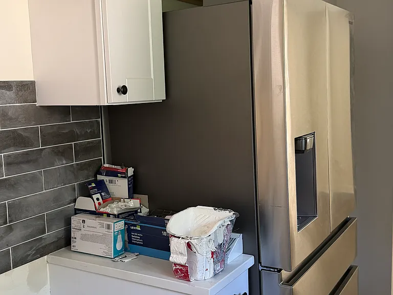 3303 Delavan Ave — Photo 11