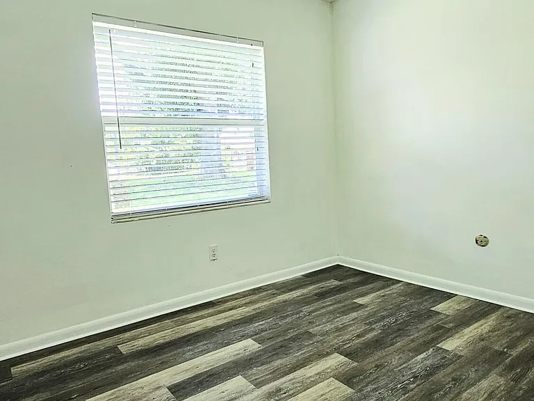 5381 Gene Cir — Photo 26