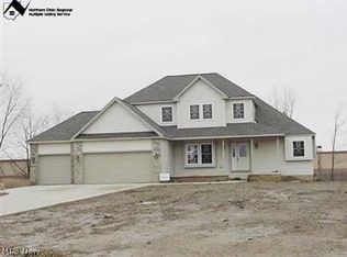 26 Executive Ct, Mentor, OH 44060