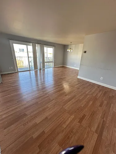 1001 Chillum Rd #402 Photo 1