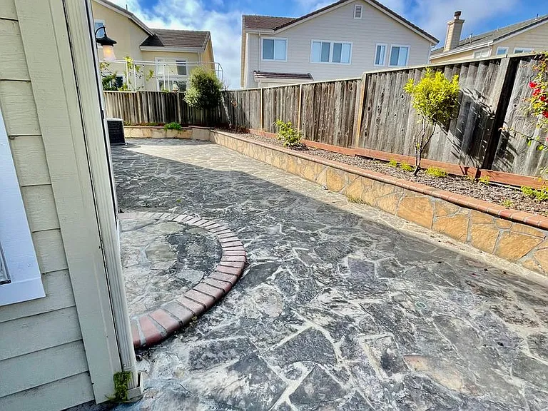 12 Amberwood Cir — Photo 40