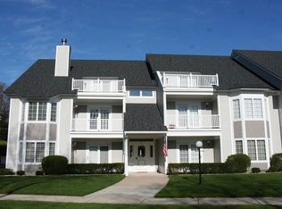 196 W Bay St APT 2, Harbor Springs, MI 49740