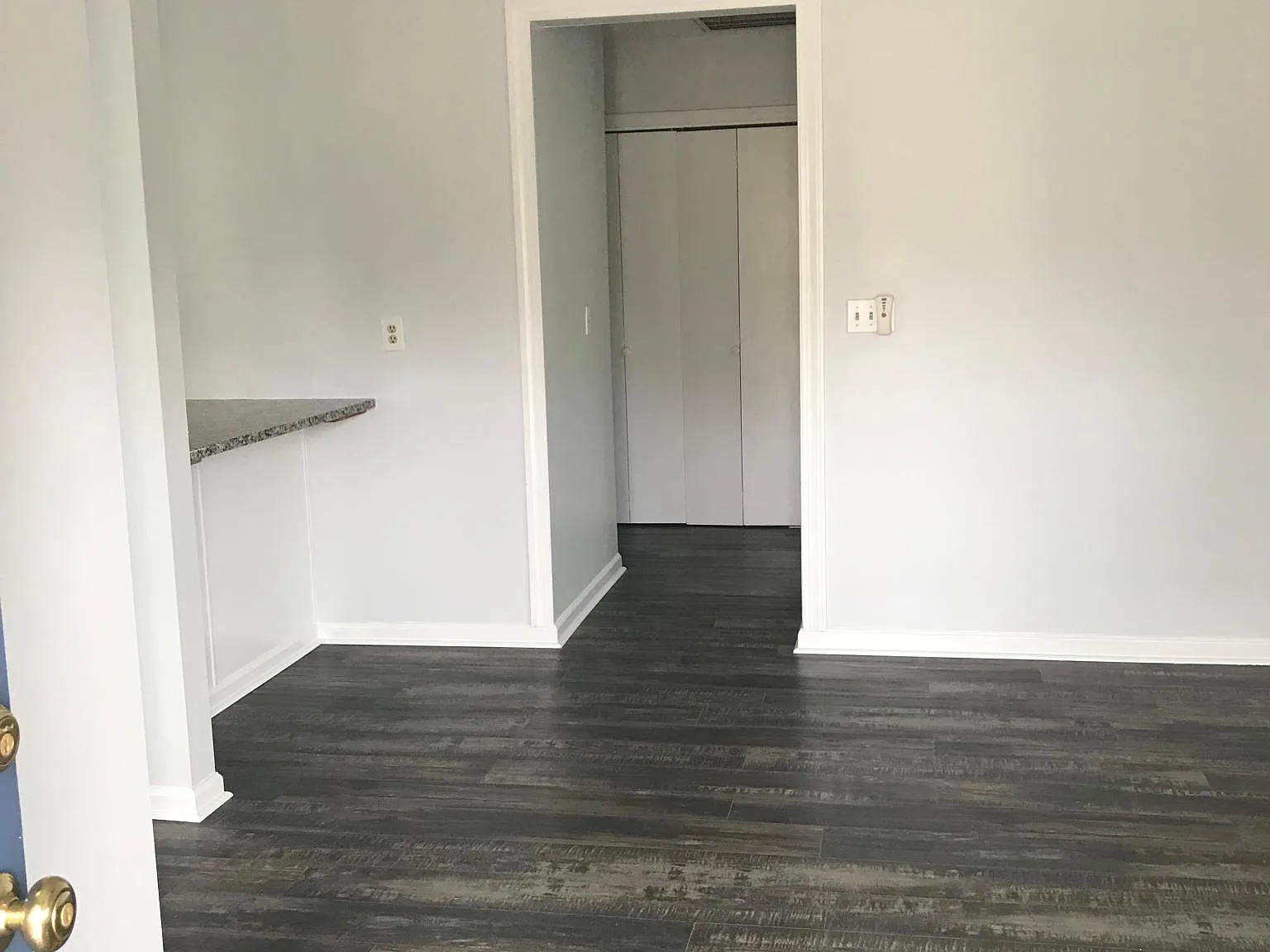 3 bed, 1378 sqft, $2,100 — Photo 3