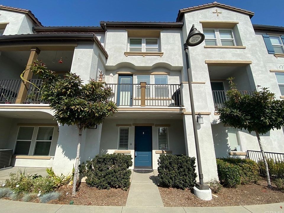 1st image of 1129 Calle Montana