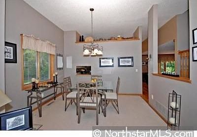4th image of 13160 Oakwood Dr