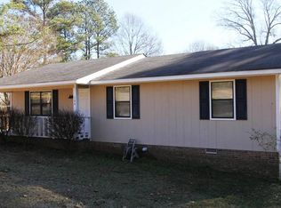 164 Jamback Rd, Anniston, AL 36207