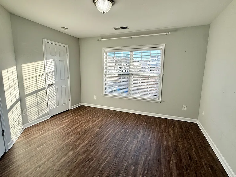10538 Stoneacre Ct — Photo 15