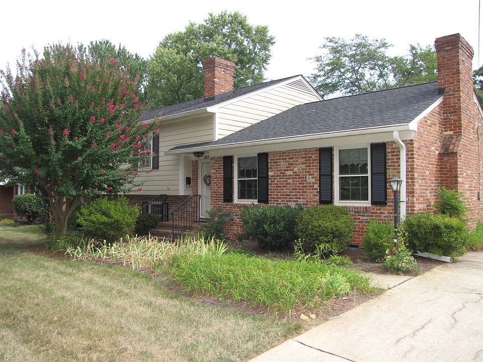 1st image of 3013 New Hanover Dr
