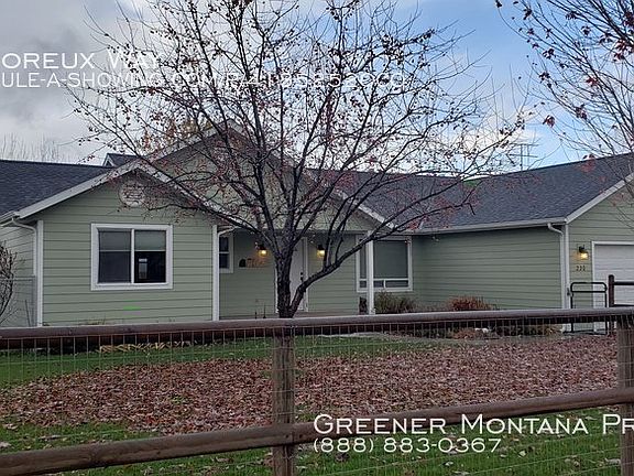 2nd image of 220 Lamoreaux Way