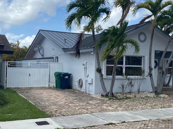 13721 SW 21st St, Miami, FL 33175