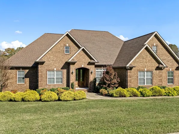 103 Rosehaven Ct, Tullahoma, TN 37388